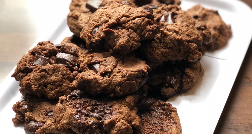 Almond butter chocolate chip cookies